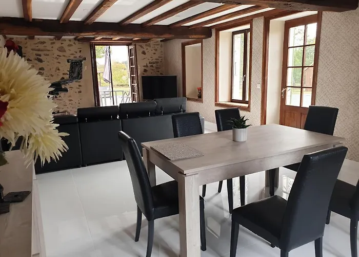 La Maison Du Lac Lavaud